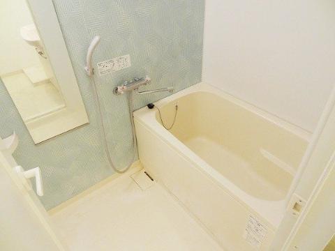 バス・シャワールーム　浴室