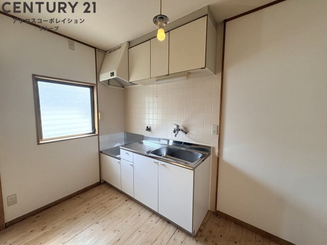 キッチン　ガスコンロ付きのキッチン