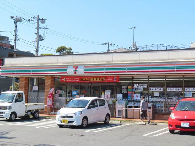 コンビニ　セブン－イレブン練馬早宮１丁目店（コンビニ）まで342m