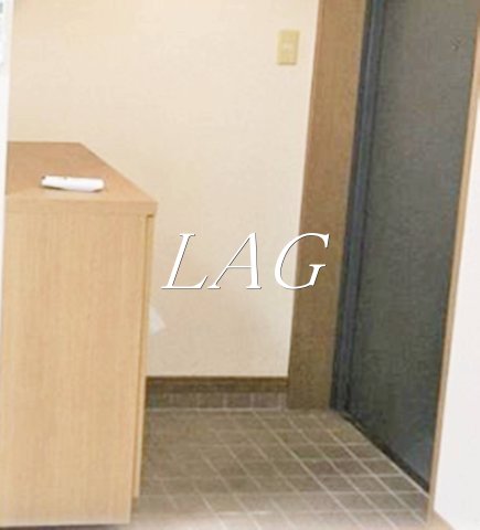 玄関　玄関です。