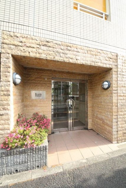 エントランス　☆お問い合わせはお早めに☆