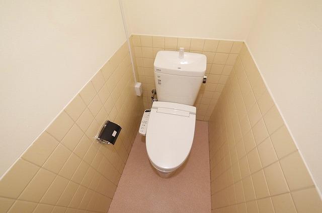 トイレ　トイレもきれいです