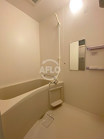 バス・シャワールーム　メゾンハ―ミティジ　浴室