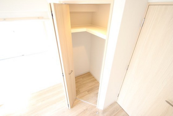 収納　※別部屋の写真です
