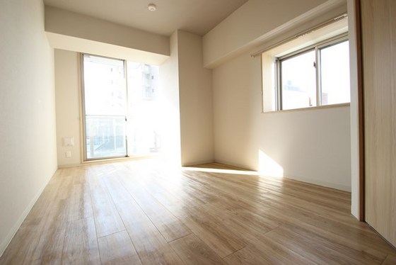 居室・リビング　※別部屋の写真です