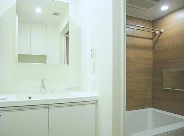 洗面設備　同仕様タイプ