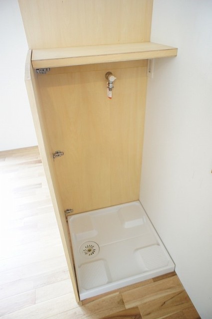 その他　室内洗濯機置き場※２０１８年４月撮影