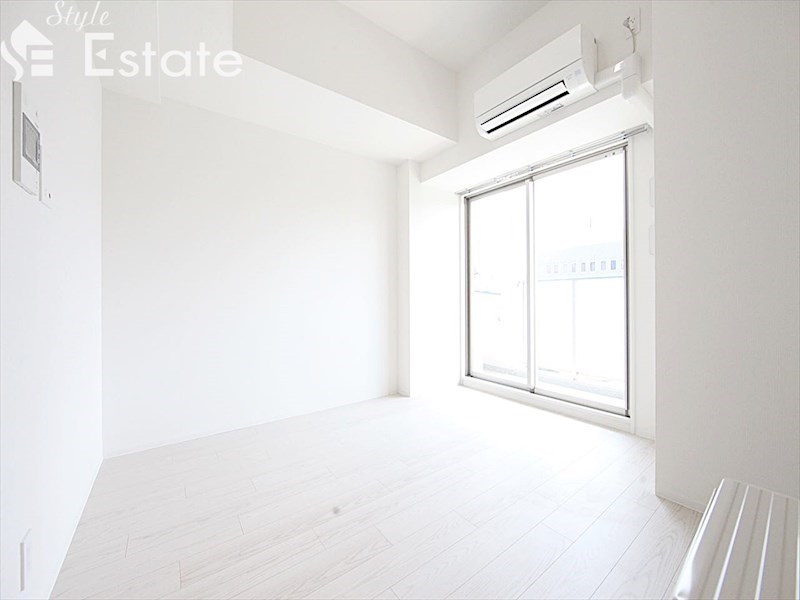 居室・リビング　内装