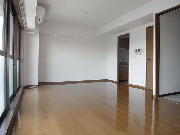 居室・リビング　内装