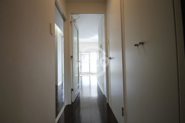 玄関　ベルフェリーク天満橋（旧名：アーバネックス天満橋）　玄関廊下