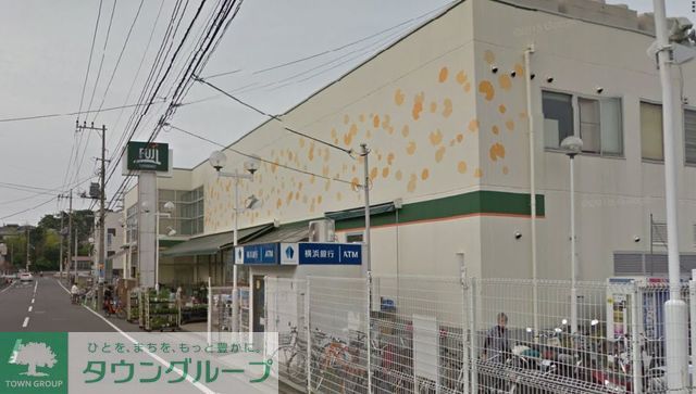 スーパー　ＦＵＪＩスーパー（スーパー）まで1020m