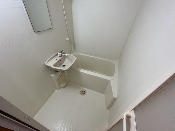 バス・シャワールーム　※別号室の写真です。