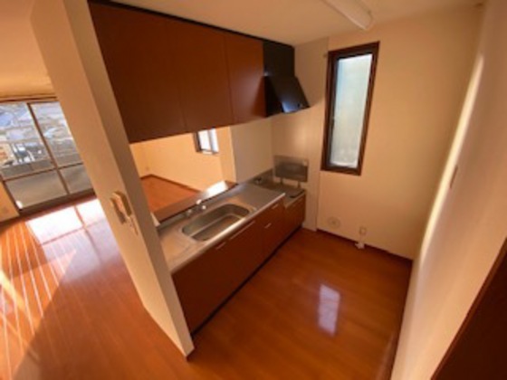 キッチン　※別部屋の写真です