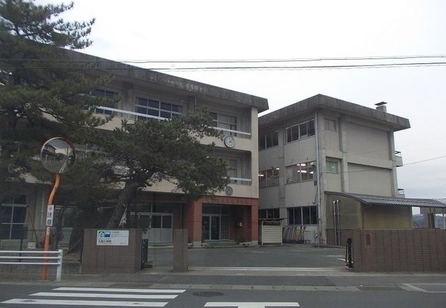 小学校　福島市立大森小学校（小学校）まで750m