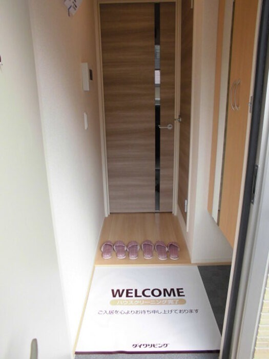 玄関　シューズボックス完備です。