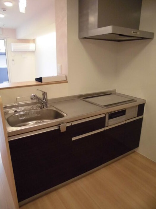 キッチン　IHコンロつきです。