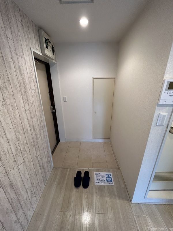 玄関　★お問い合わせはタウンハウジング聖蹟桜ヶ丘店まで★