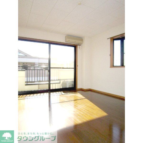 居室・リビング　お問合せはタウンハウジングまで！※現地待合わせ相談可能