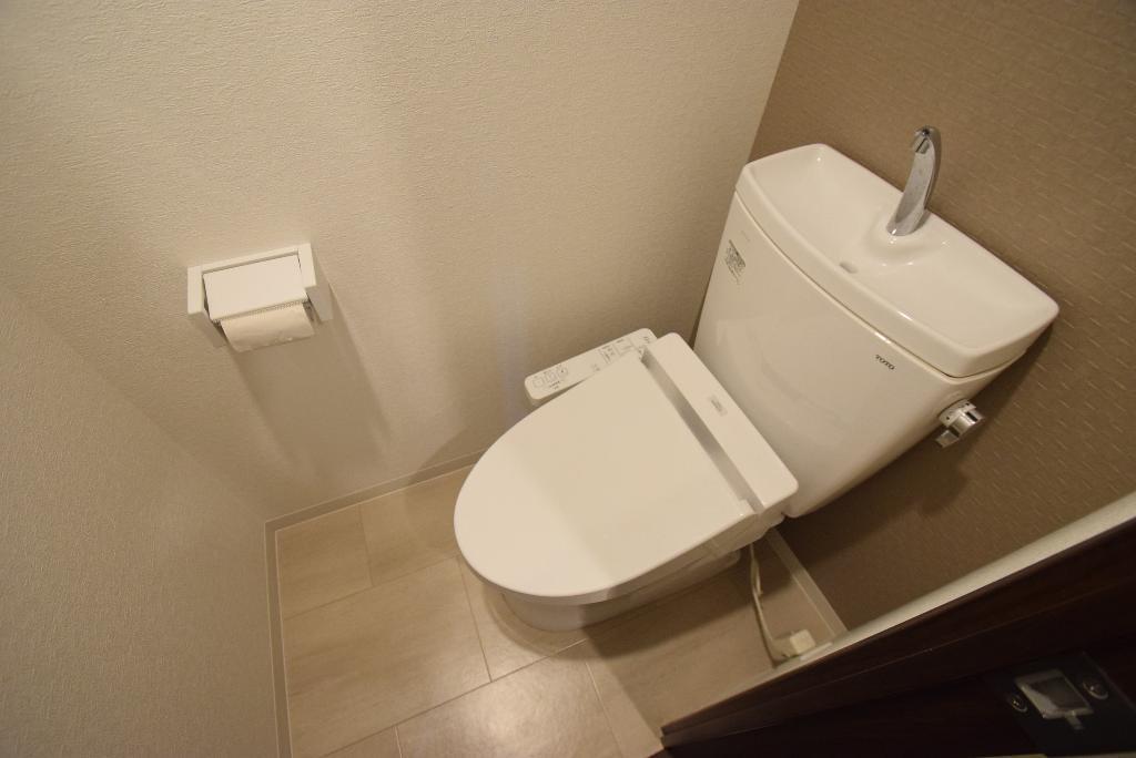 トイレ　シャワー付トイレ