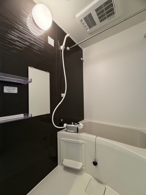 バス・シャワールーム　同施工会社参考画像