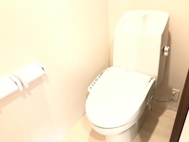 トイレ　シャワー付トイレ