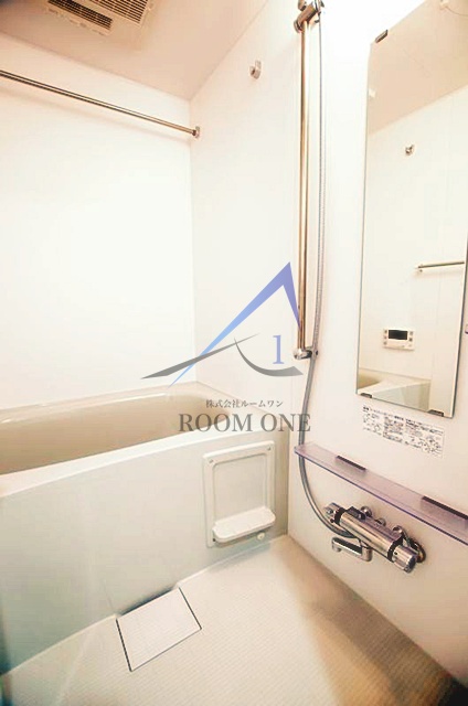 バス・シャワールーム　お風呂です。