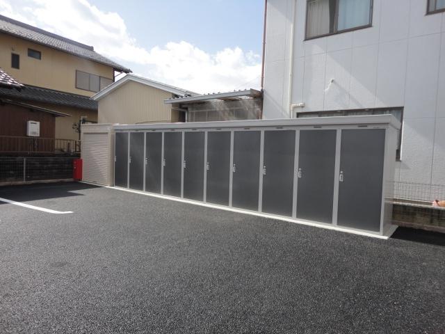 その他共有部分　外観写真（昼）