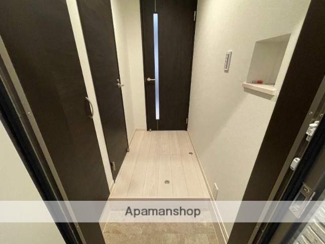 コンビニ　ファミリーマート（コンビニ）まで2239m