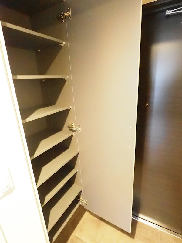 玄関　☆広々とした玄関☆