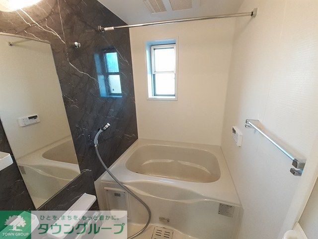 バス・シャワールーム　★お問い合わせはタウンハウジング聖蹟桜ヶ丘店まで★