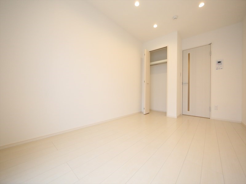 その他部屋・スペース　洋室6.9帖　クローゼット付（収納充実してます）