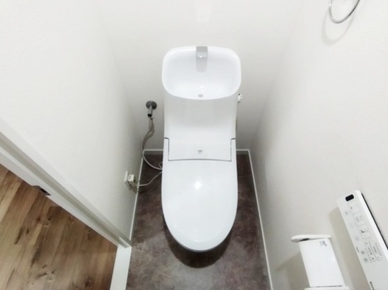 トイレ　別部屋参考写真