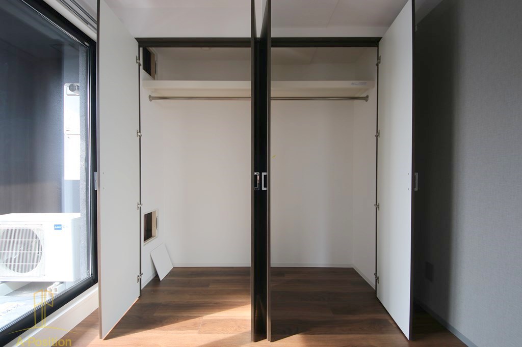 収納　コスモ釣鐘町