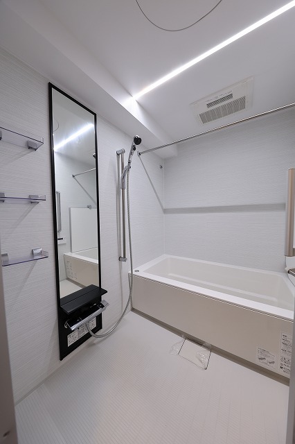 バス・シャワールーム　バス※別部屋参考写真