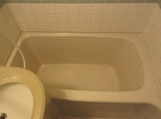 バス・シャワールーム　バスルーム