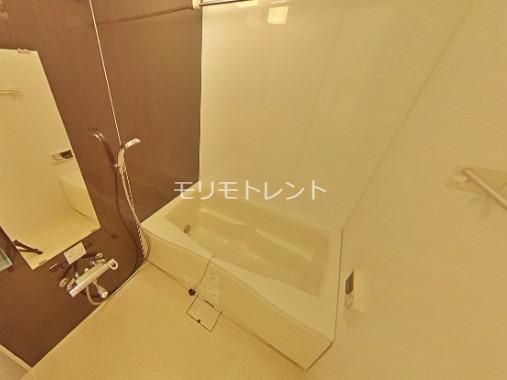 その他　落ち着いた色調のトイレです