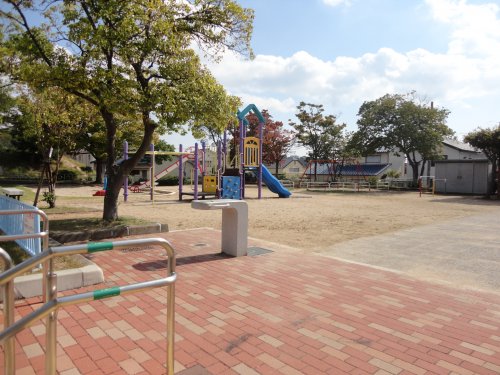 公園　明舞児童公園（公園）まで1070m