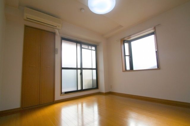 居室・リビング　洋室