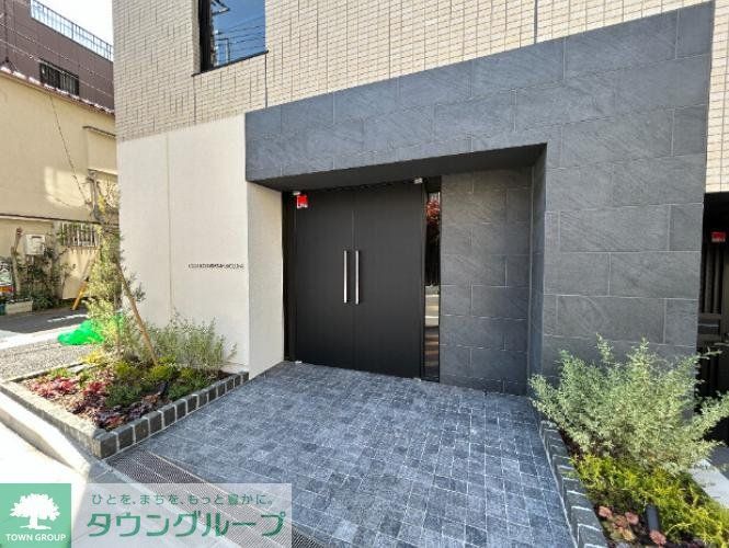 エントランス　エントランス