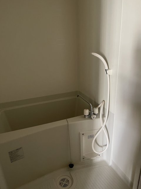 バス・シャワールーム　同物件別室です。