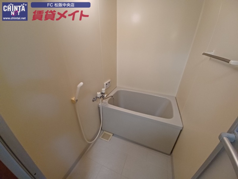 バス・シャワールーム　別部屋の写真です