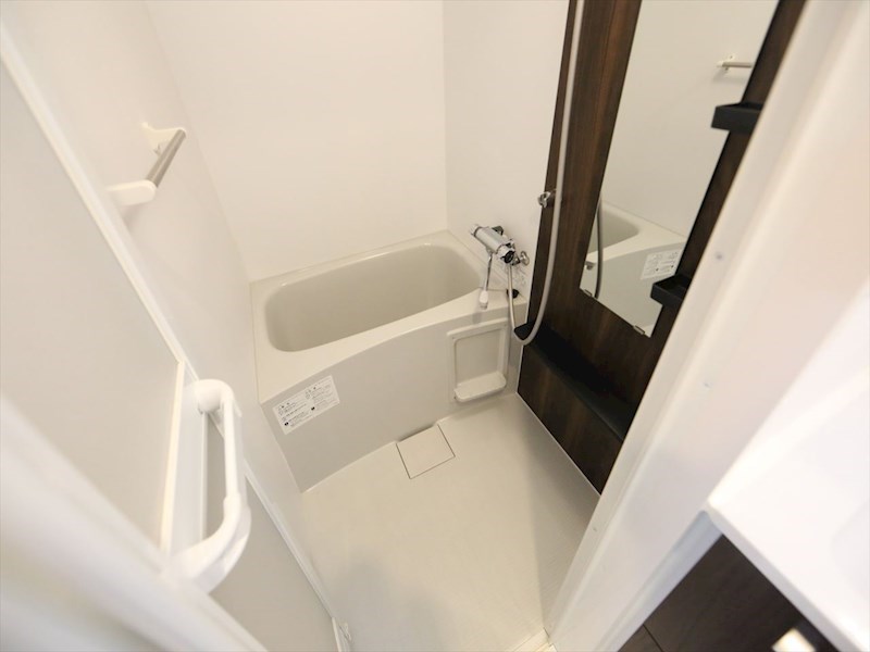 バス・シャワールーム　バスルーム　浴室暖房乾燥機付き