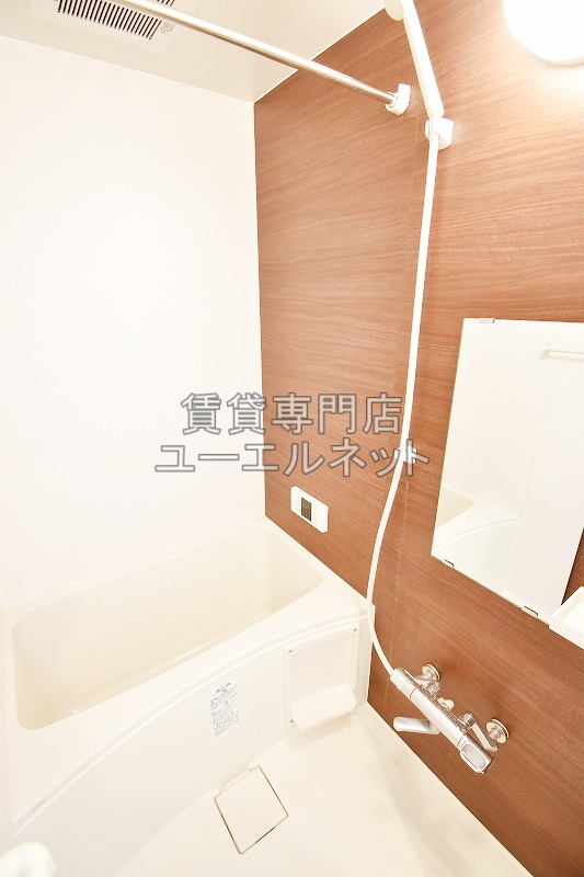 バス・シャワールーム　浴室