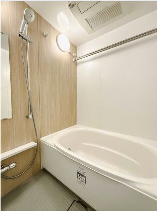 バス・シャワールーム　バス