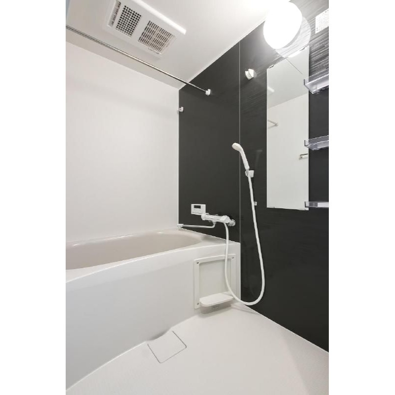 バス・シャワールーム　別号室イメージ