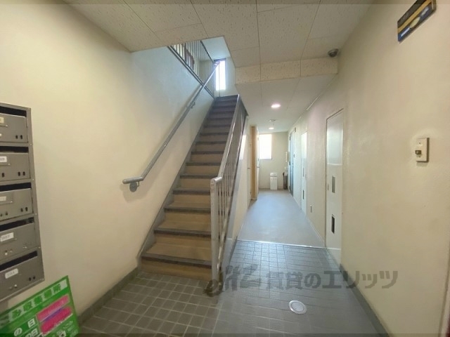 ロビー　ロビー