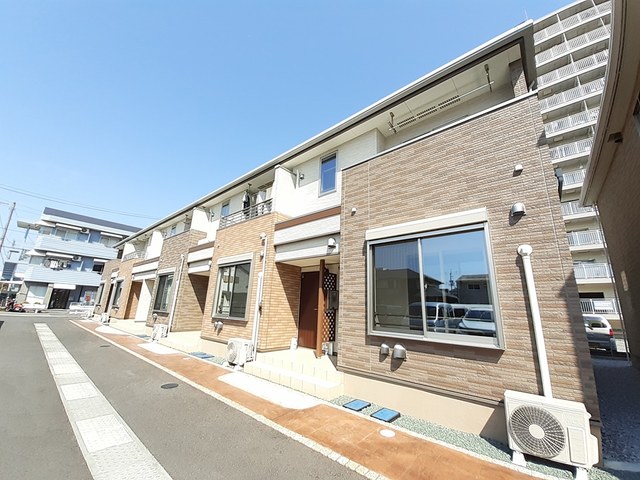 建物外観　外観写真