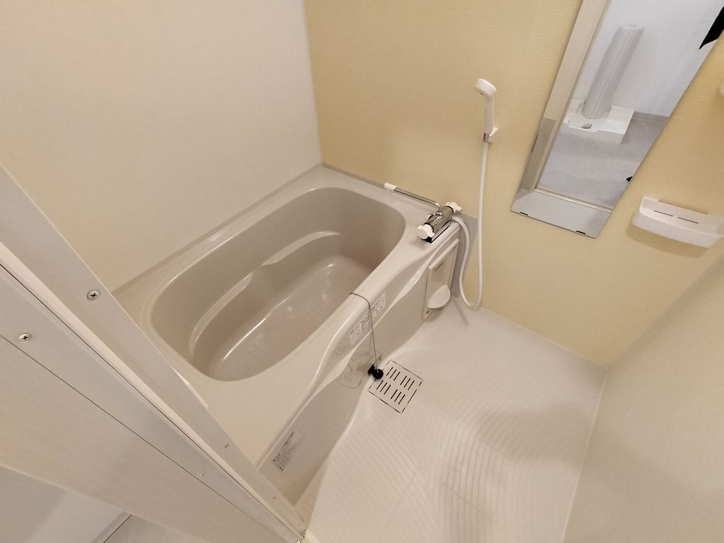 バス・シャワールーム　バス