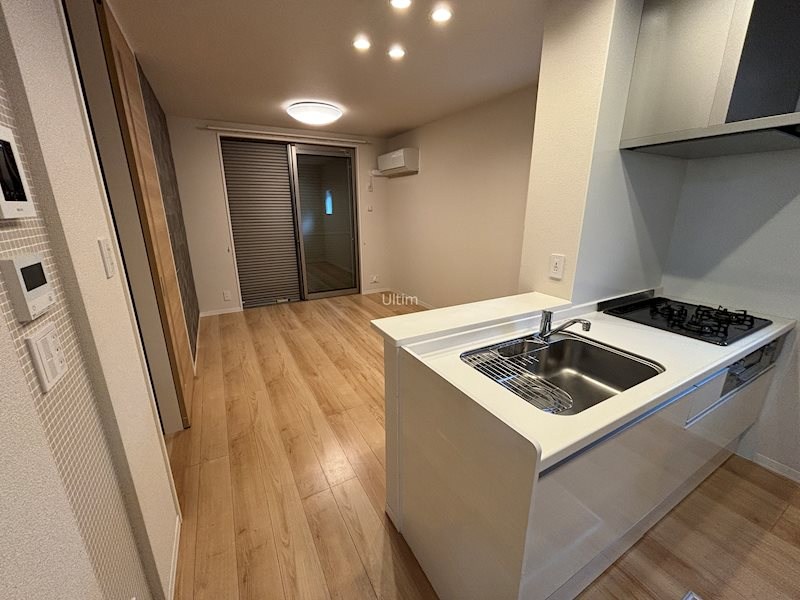 居室・リビング　※別のお部屋のお写真です。御参考までに。