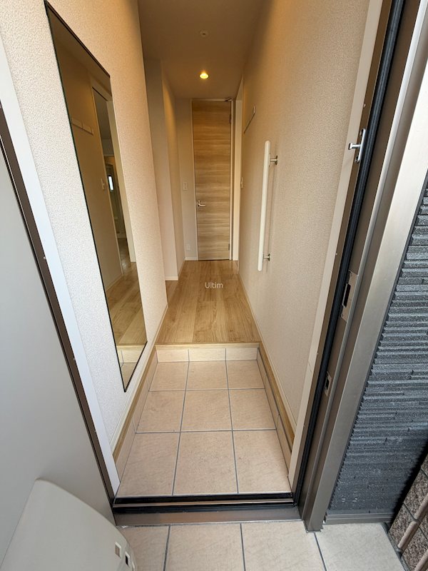 玄関　※別のお部屋のお写真です。御参考までに。